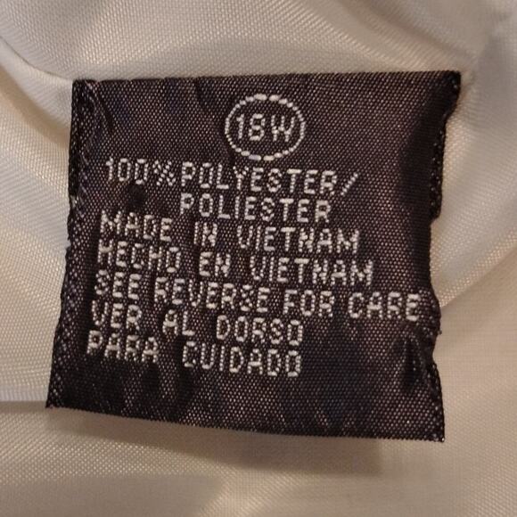 Vintage Giorgio Sant’Angelo Cream Plaid Blazer, 18W35 - Picture 8 of 9